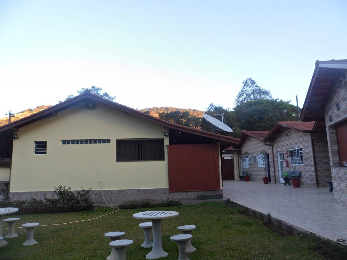 Pousada Tia Lilía Gonçalves Exterior foto